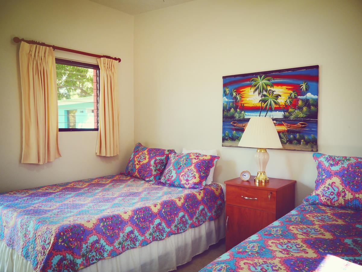 Bel Fle Hotel ปอร์โตแปรงซ์ ภายนอก รูปภาพ